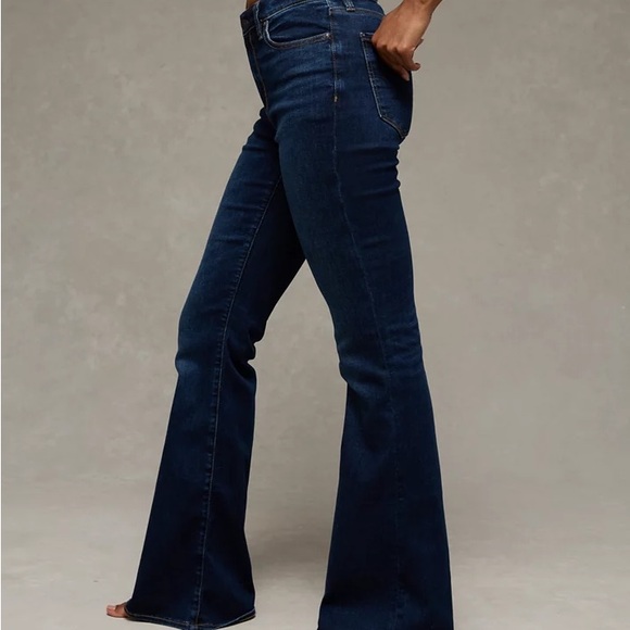AMERIC EAGLE good jean - super high rise flare size 14 X 29.5 - Picture 1 of 3